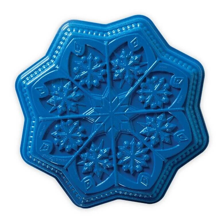 Nordic Ware Frozen 2© Sweet Snowflakes Bakvorm Aluminium Blauw 3 Nordic Ware Frozen 2© Sweet Snowflakes Bakvorm Aluminium Blauw