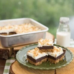 Nordic Ware Bakvorm 22,9 X 22,9 X 6,1 Cm Aluminium 5 Nordic Ware Bakvorm 22,9 X 22,9 X 6,1 Cm Aluminium -De Bakkerij Winkel 45800 square cake pan 02 e 1