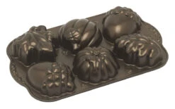 Nordic Ware Autumn Treats Herfstfiguren Bakvorm 6 Stuks 9 X 6 Cm Aluminium Bronskleurig