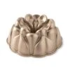 Nordic Ware Magnolia Tulbandvorm 2,4 Liter Aluminium Koperkleurig -De Bakkerij Winkel 93848 magnolia bundt pan spring 780x780