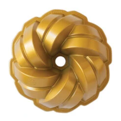 Nordic Ware Braided Bundt Tulband ø 26 Cm Gietaluminium Goudkleurig -De Bakkerij Winkel 95577 braided bundt overhead 780x780 52536.1621966932.1280.1280