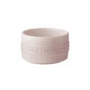 Le Creuset Stapelbaar Schaaltje 200 Ml ø 9,3 Cm Aardewerk Shell Pink -De Bakkerij Winkel aardewerken schaaltje stapelbaar in shell pink 0 2l 1 1612211746 1