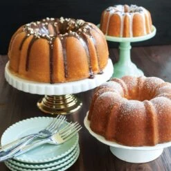 Nordic Ware Tiered Bundt Set Aluminium 3-delig -De Bakkerij Winkel bundt group 780x780 20 1 90534.1617722752.1280.1280