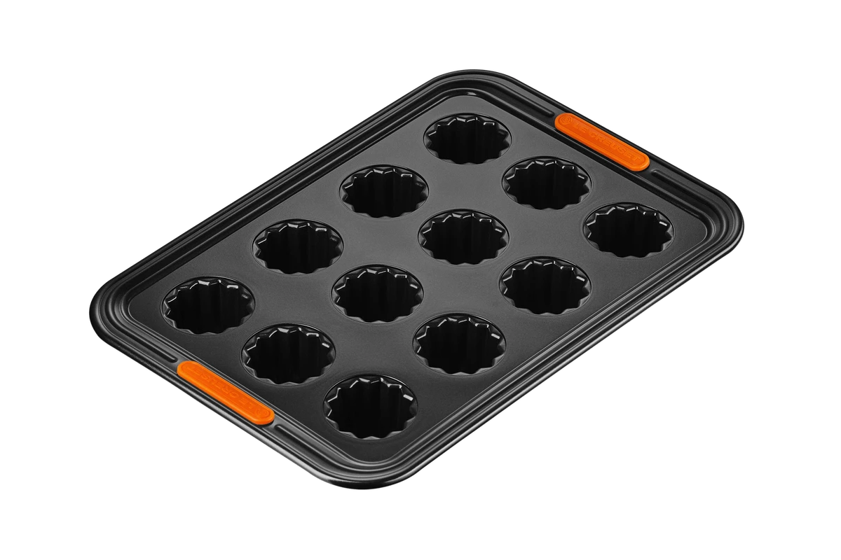 Le Creuset Pâtiliss Bakvorm Voor 12 Cannelés Staal Zwart 3 Le Creuset Pâtiliss Bakvorm Voor 12 Cannelés Staal Zwart
