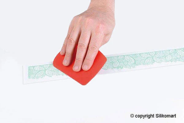 Silikomart Wonder Cakes Tricot Decor Leaves Decoratiemat Smal 40 Cm Silicone Wit 5 Silikomart Wonder Cakes Tricot Decor Leaves Decoratiemat Smal 40 Cm Silicone Wit - Afbeelding 3