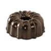 Nordic Ware Bundt Bakvorm 12 Cups Brons Aluminium 2 Nordic Ware Bundt Bakvorm 12 Cups Brons Aluminium -De Bakkerij Winkel nordic ware bundt bakvorm 12 cups brons aluminium
