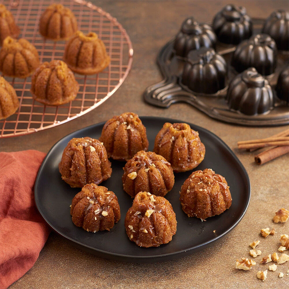Nordic Ware Pumpkin Cakelets Bakvorm 8 Stuks Gietaluminium 5 Nordic Ware Pumpkin Cakelets Bakvorm 8 Stuks Gietaluminium - Afbeelding 3