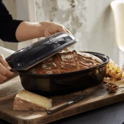 Emile Henry Le Pain Artisan Broodbakpan 34 X 21,5 Cm Aardewerk Zwart 13 Emile Henry Le Pain Artisan Broodbakpan 34 X 21,5 Cm Aardewerk Zwart -De Bakkerij Winkel schermopname 759