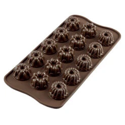 Silikomart EasyChoc Fantasia Bonbonvorm 15 Tulbandjes 2,8 Cm Silicone Bruin