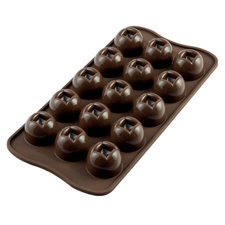 Silikomart EasyChoc Imperial Bonbonvom 15 Halve Bollen ø 2,8
