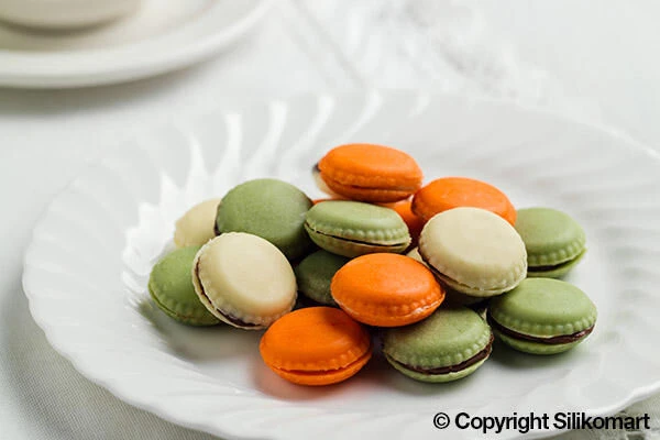 Silikomart EasyChoc Macarons Bonbonvorm 21,3 Cm Silicone Bruin - Afbeelding 2