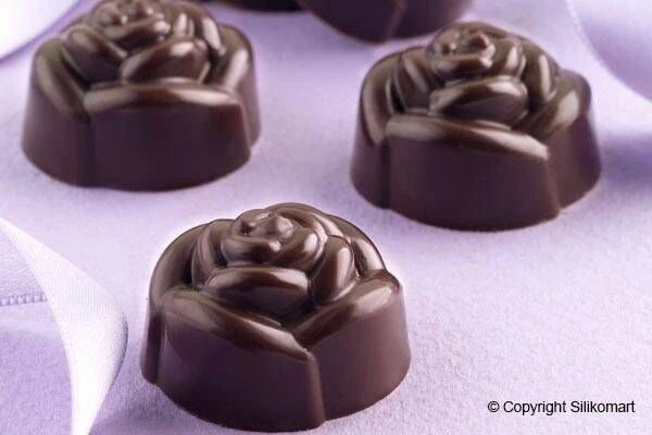 Silikomart EasyChoc Rose Bonbonvorm 15 Roosjes ø 2,8 Cm Sili - Afbeelding 2